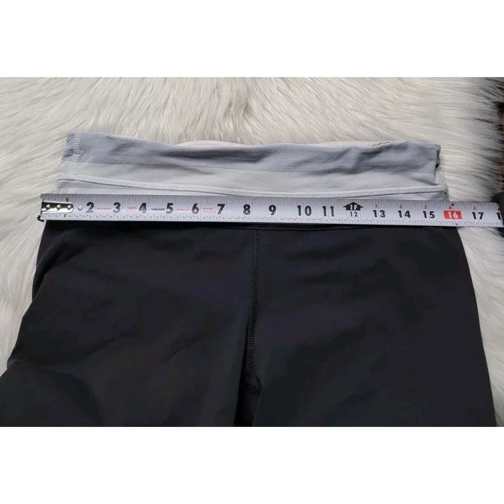 Lululemon Run Inspire Crop Leggings Black Mid Rise Women's Size 10